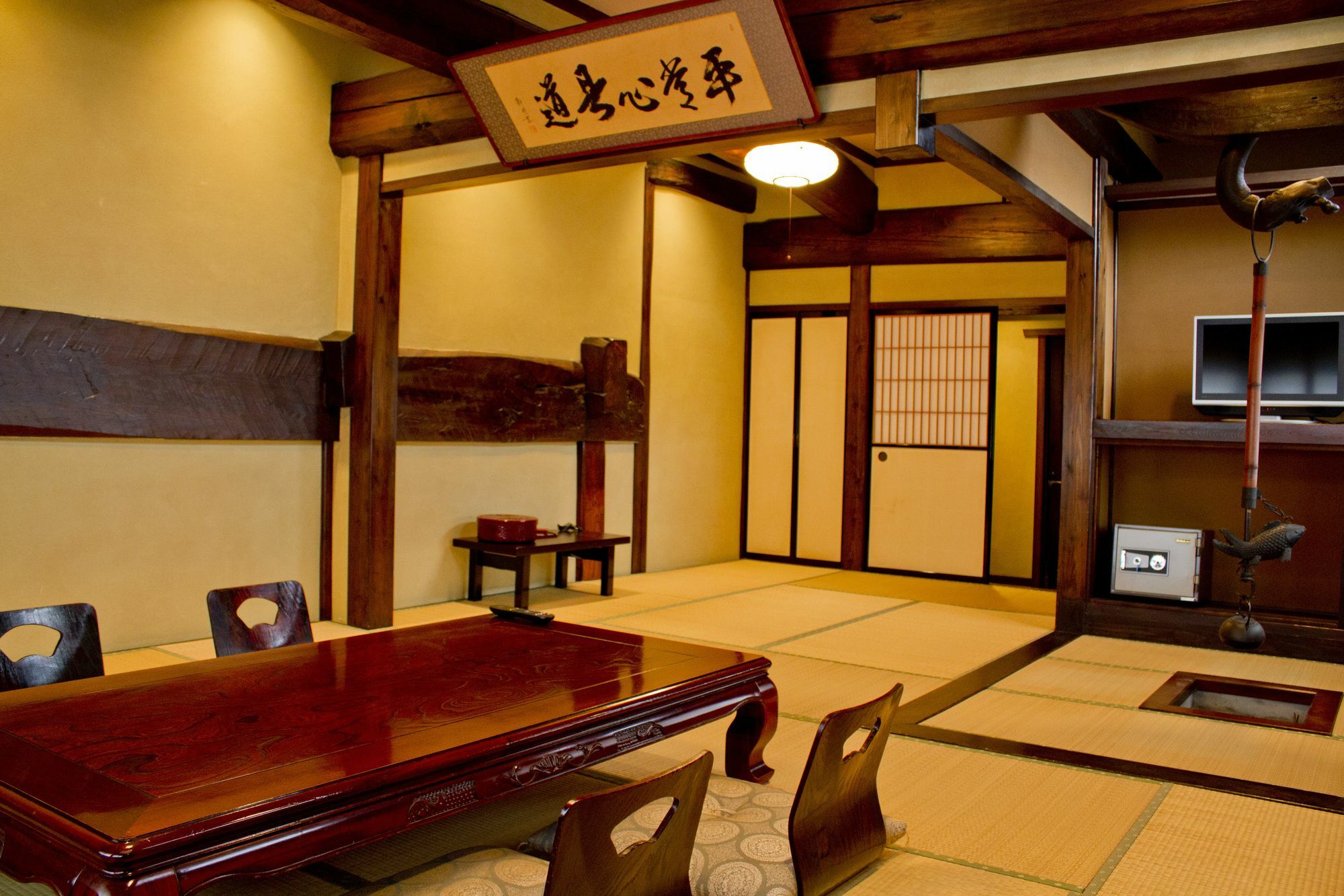 Hidaya Hotel Takayama  Luaran gambar